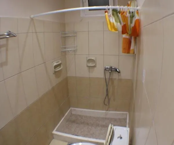 Apartment Louiza Agios Gordios (Corfu)