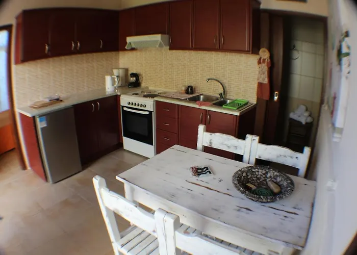 Louiza Apartment *
