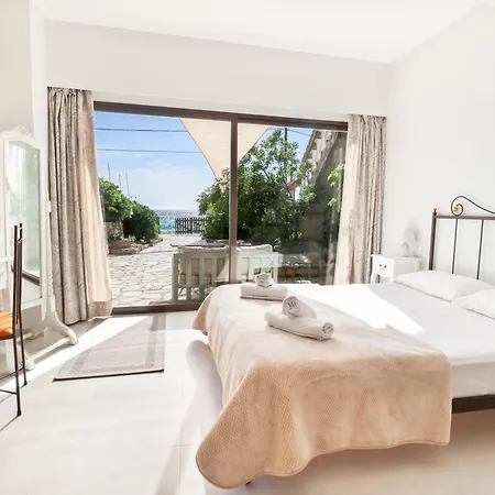 Louiza Appartement Agios Gordios (Corfu)