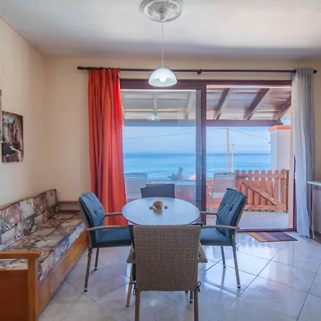 Louiza Apartment Agios Gordios (Corfu)