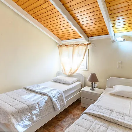 Louiza Agios Gordios (Corfu)