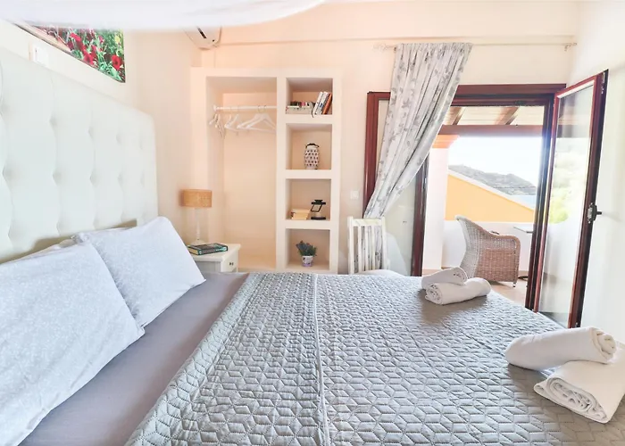 Louiza Apartamento Agios Gordios (Corfu)